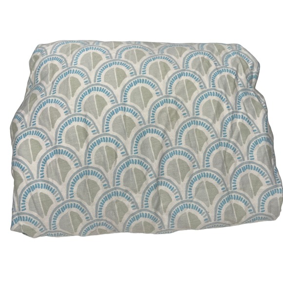 Serena & Lily Other - Serena & Lily Scallop Print Crib Sheet
